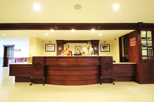 Hotel Arcadia Kottayam Extérieur photo